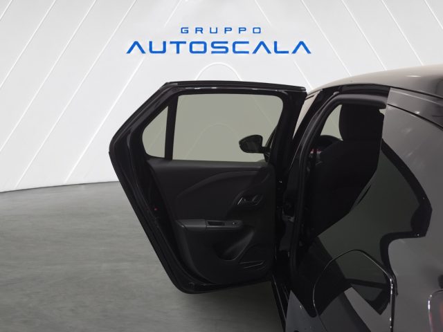 OPEL Corsa usata, con USB