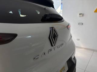 RENAULT Captur usata, con Volante multifunzione