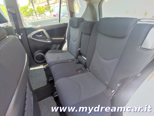 TOYOTA RAV 4 usata, con Airbag testa