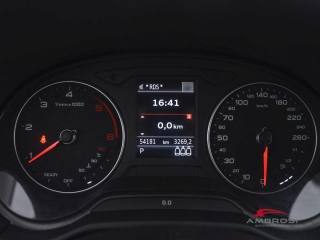 AUDI Q2 usata 12