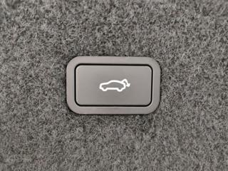 POLESTAR Polestar 4 usata, con Monitoraggio pressione pneumatici