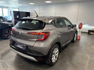 RENAULT Captur usata, con Autoradio