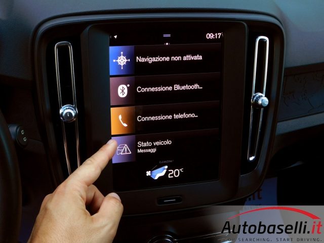 VOLVO XC40 usata, con Autoradio