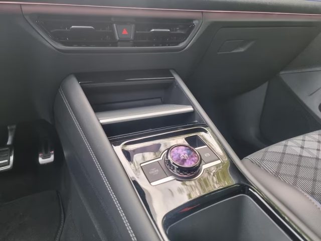 VOLKSWAGEN Tayron usata, con Controllo trazione