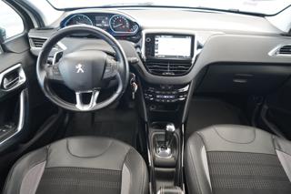 PEUGEOT 2008 usata, con Airbag testa