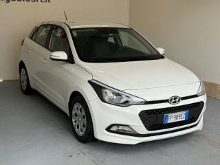 HYUNDAI i20 usata, con Antifurto