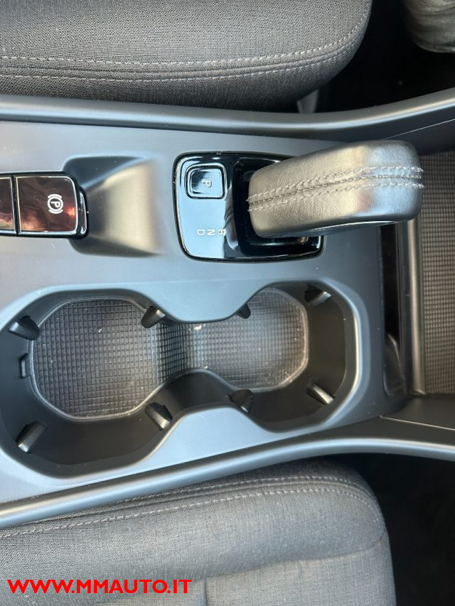 VOLVO XC40 usata, con Gancio traino