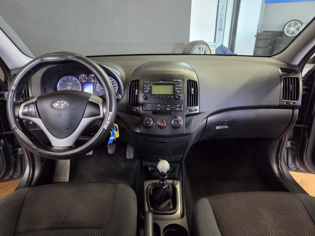 HYUNDAI i30 usata, con Bracciolo