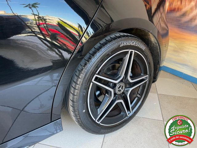 MERCEDES-BENZ A 180 usata, con Sedili riscaldati