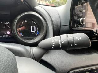 TOYOTA Yaris usata 24