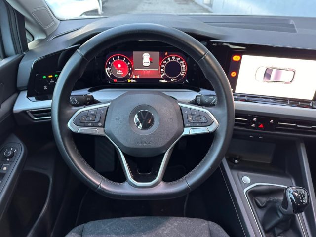 VOLKSWAGEN Golf usata, con Park Distance Control