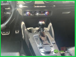 AUDI RS usata, con Fari LED