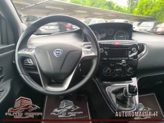 LANCIA Ypsilon usata, con ESP