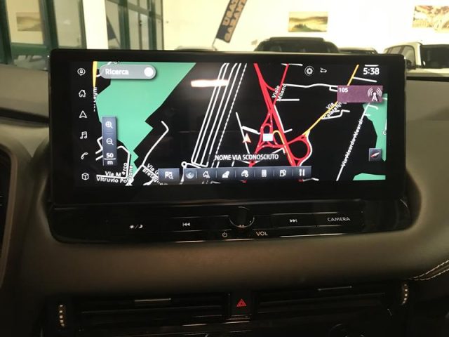 NISSAN Qashqai usata, con USB