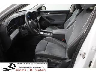 VOLKSWAGEN Passat usata, con Autoradio