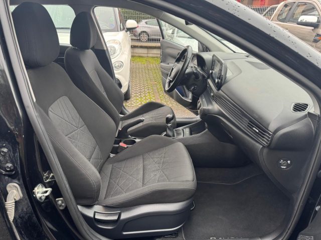 HYUNDAI Bayon usata, con Cruise Control