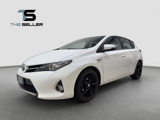 TOYOTA Auris usata, con ABS