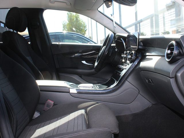 MERCEDES-BENZ GLC 220 usata, con Chiusura centralizzata