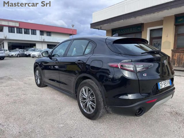 ALFA ROMEO Stelvio usata, con Autoradio