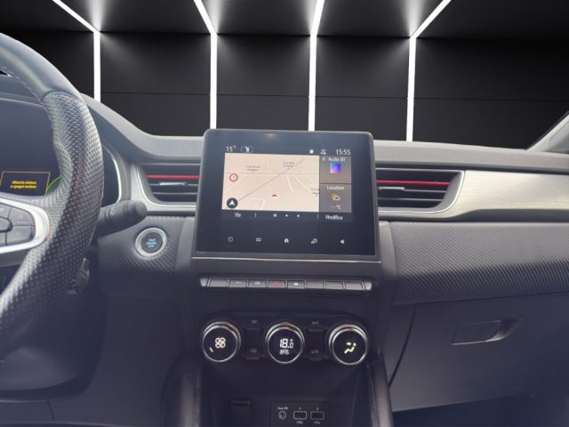 RENAULT Captur usata, con Bracciolo