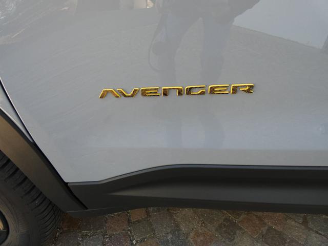 JEEP Avenger usata, con Park Distance Control