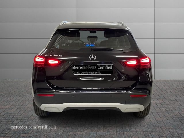 MERCEDES-BENZ GLA 180 usata, con Airbag Passeggero