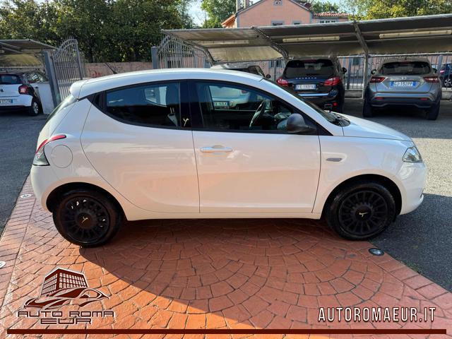 LANCIA Ypsilon usata, con Boardcomputer