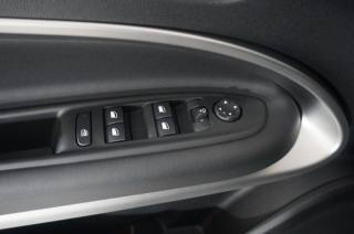 JEEP Avenger usata, con USB