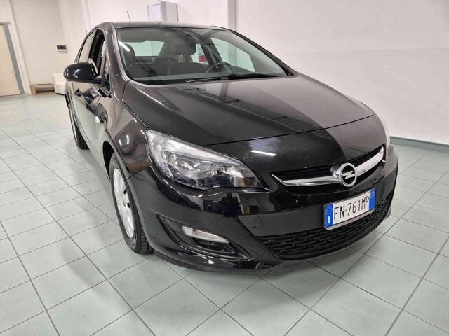 OPEL Astra usata, con Airbag