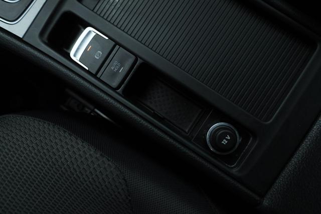 VOLKSWAGEN Golf usata, con Servosterzo