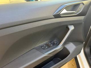 VOLKSWAGEN T-Cross usata, con Frenata d