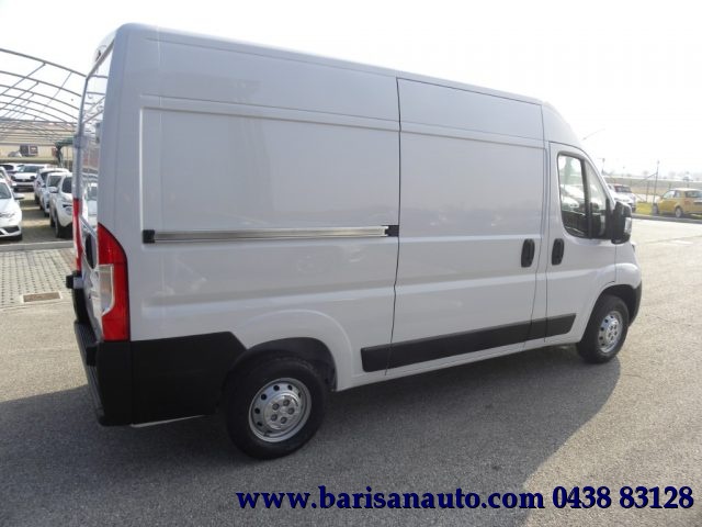 PEUGEOT Boxer usata, con Alzacristalli elettrici
