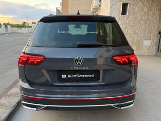 VOLKSWAGEN Tiguan usata, con Autoradio