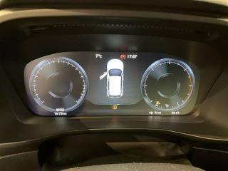 VOLVO XC40 usata, con Autoradio digitale