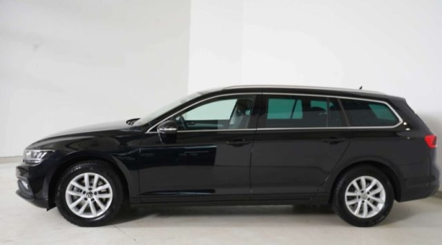 VOLKSWAGEN Passat Variant usata, con Chiusura centralizzata
