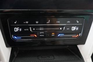 VOLKSWAGEN Passat Variant usata, con Regolazione elettrica sedili