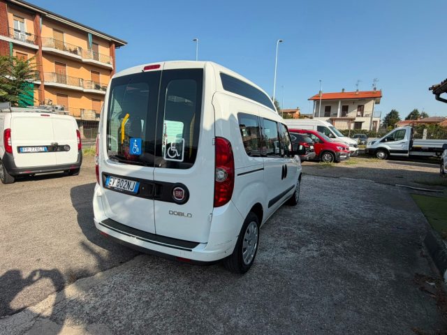 FIAT Doblo usata, con Airbag Passeggero