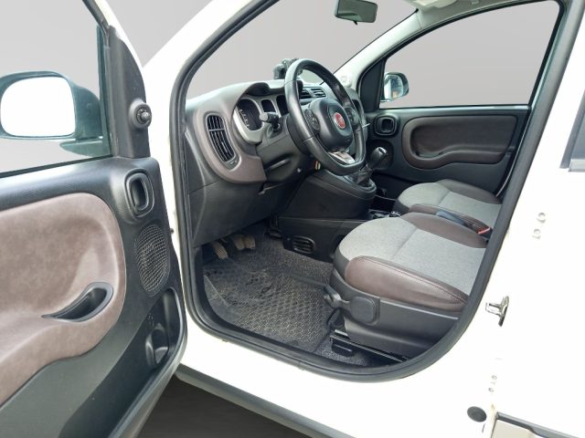 FIAT Panda Cross usata, con Fendinebbia