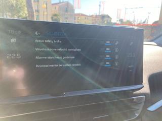 PEUGEOT 3008 usata, con Chiusura centralizzata