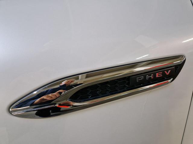 MAZDA CX-60 usata, con Luci diurne LED