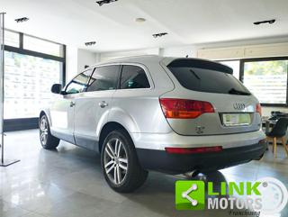 AUDI Q7 usata, con Autoradio