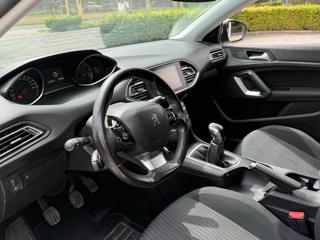 PEUGEOT 308 usata, con Climatizzatore