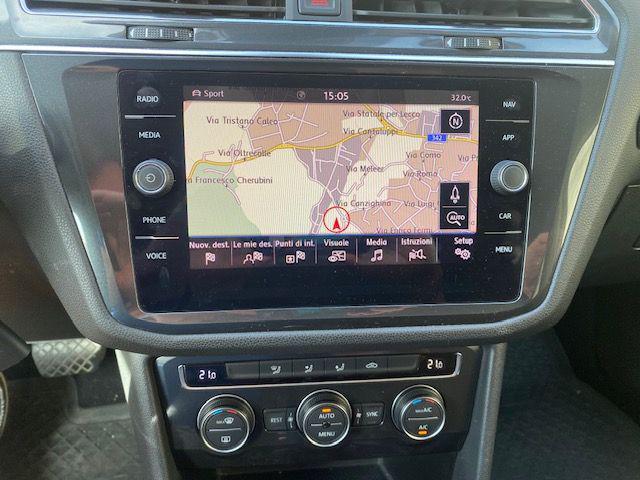 VOLKSWAGEN Tiguan Allspace usata, con Fendinebbia