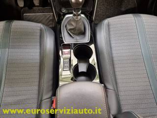 PEUGEOT 2008 usata, con Sistema di navigazione