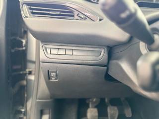 PEUGEOT 208 usata 25