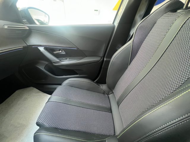 PEUGEOT 2008 usata, con MP3