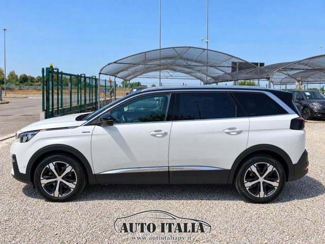 PEUGEOT 5008 usata, con Airbag