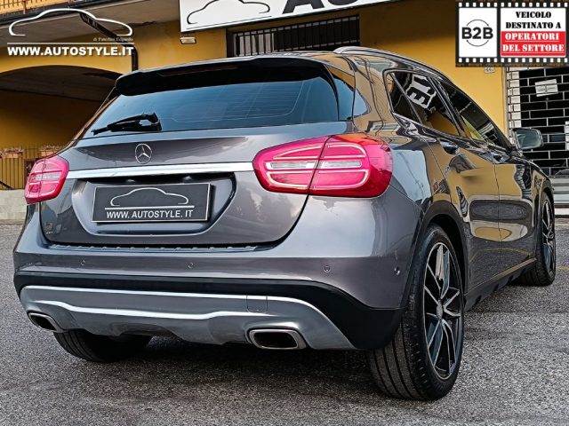 MERCEDES-BENZ GLA 220 usata, con Sensore di luce