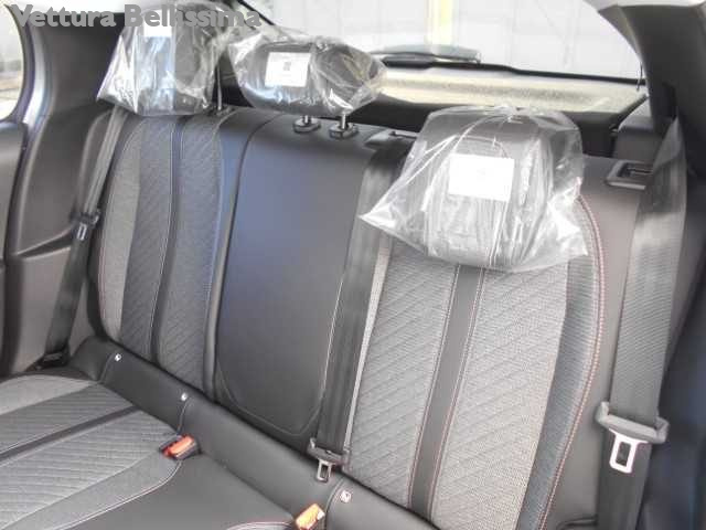 PEUGEOT 208 usata, con Fari LED
