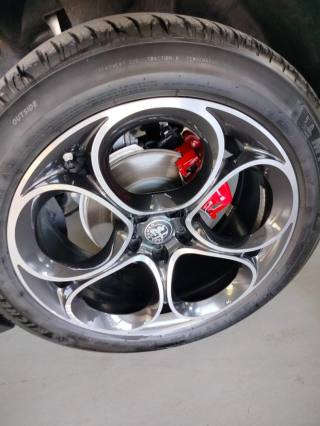 ALFA ROMEO Stelvio usata, con Bracciolo